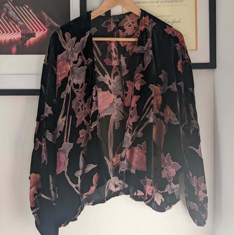 MADDY K Open Cardigan